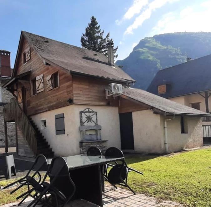 Appartement Cocoon Avec Jardin Et Vue Montagne Laruns Zewnętrze zdjęcie